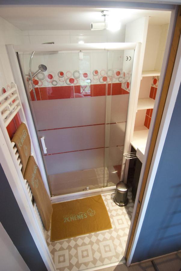 Maison D'Hotes Des 2 Chenes Bessenay Kültér fotó