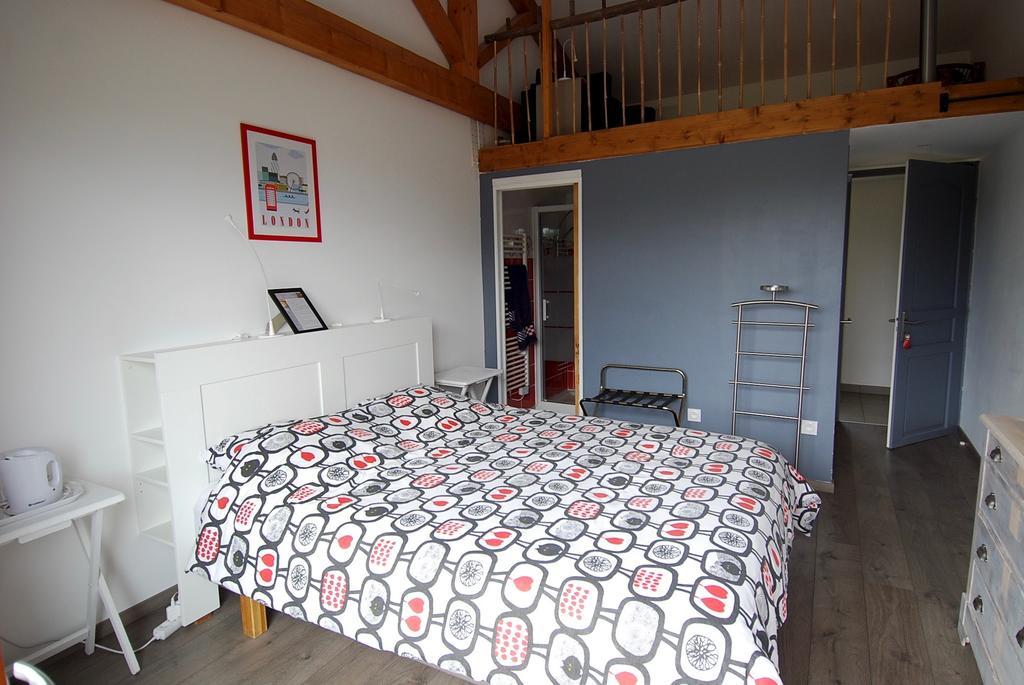 Maison D'Hotes Des 2 Chenes Bessenay Kültér fotó