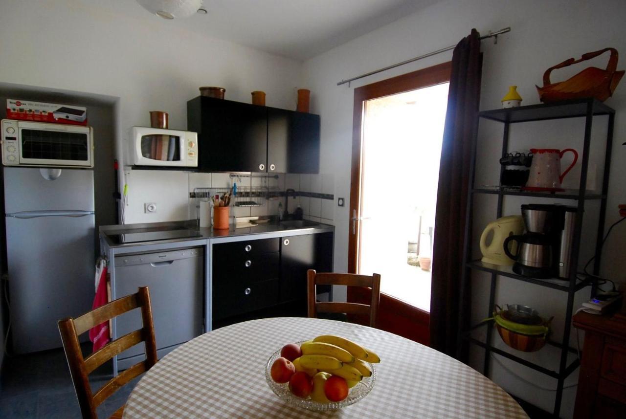 Maison D'Hotes Des 2 Chenes Bessenay Kültér fotó