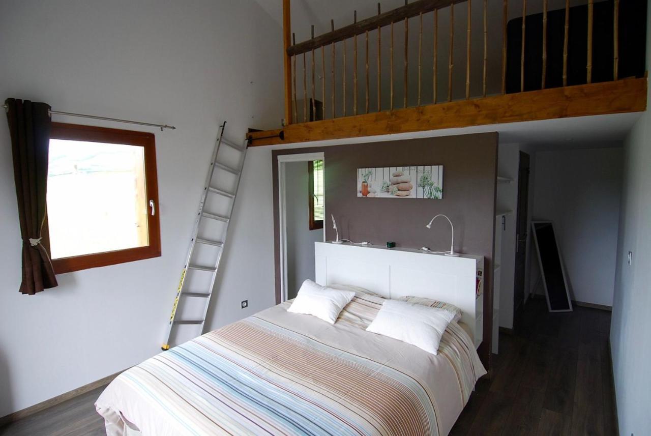 Maison D'Hotes Des 2 Chenes Bessenay Kültér fotó