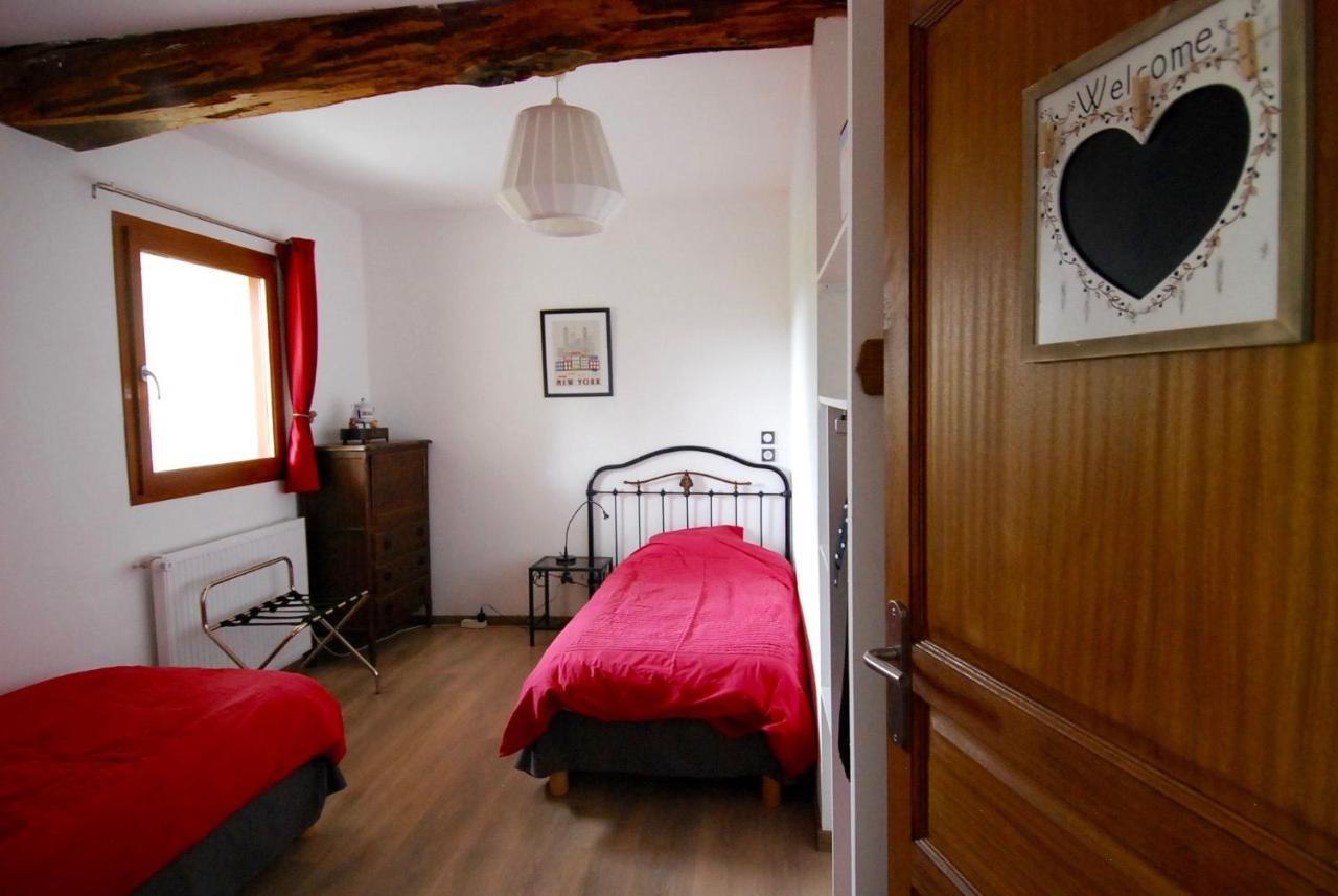 Maison D'Hotes Des 2 Chenes Bessenay Kültér fotó